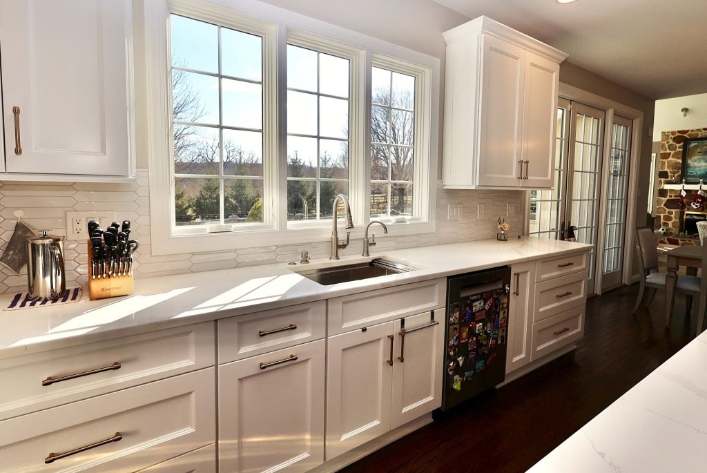 933B72AA-0F07-44D5-BD2E-CCD47E8D9655