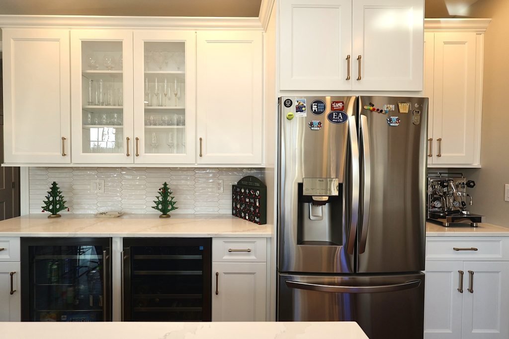 9FB2A548-14D3-4DCB-A964-D644ABB6B418