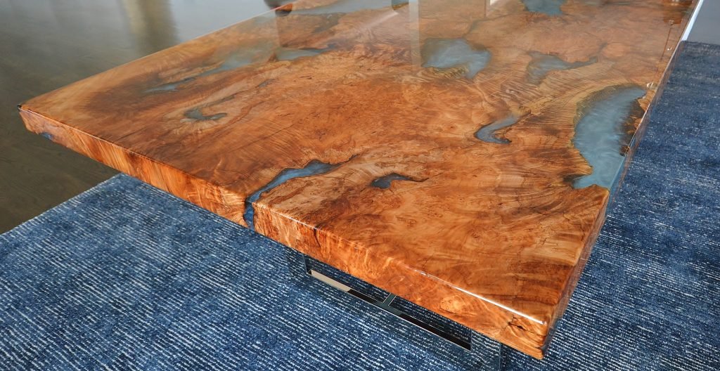 Burl table, 8-31-19 020