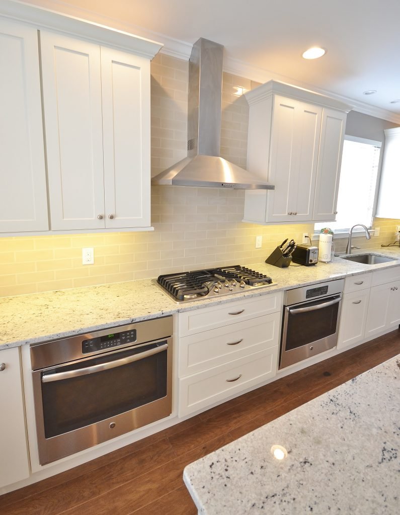 Le kitchen 9-14-16 044